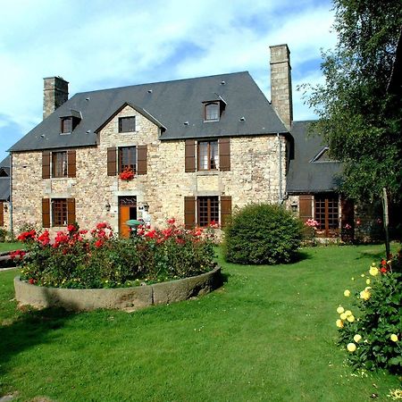 Logis Hotel Restaurant Manoir De L'Acherie Sainte-Cécile Dış mekan fotoğraf
