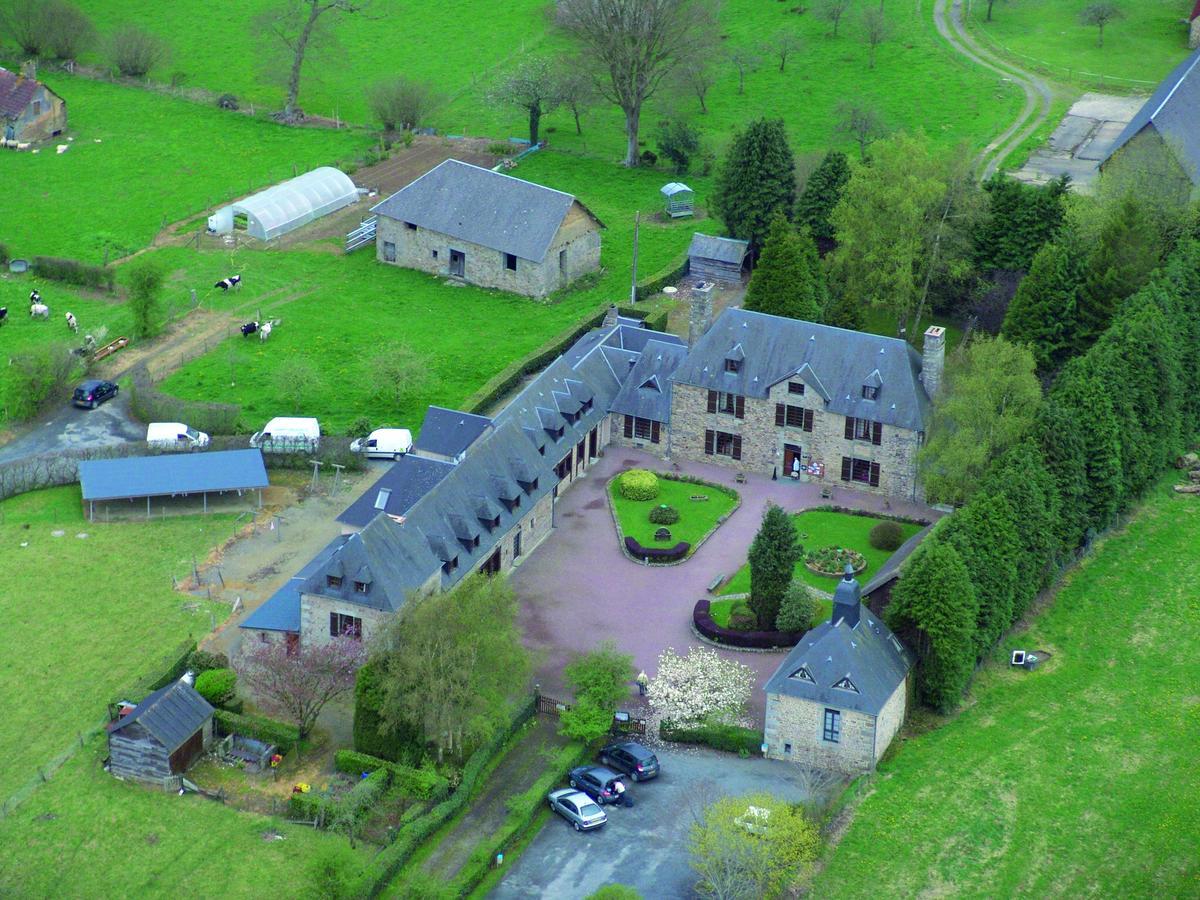 Logis Hotel Restaurant Manoir De L'Acherie Sainte-Cécile Dış mekan fotoğraf
