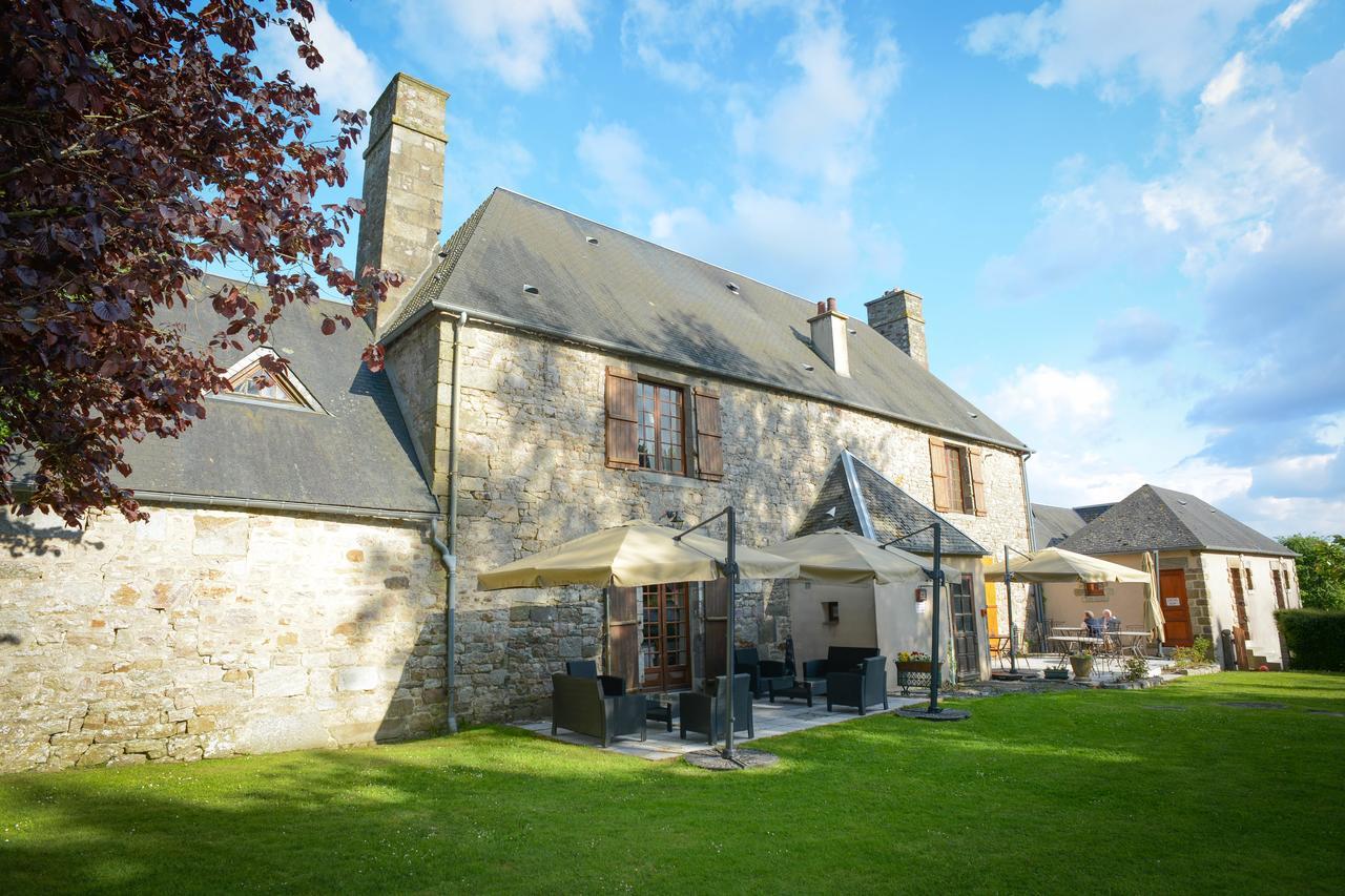 Logis Hotel Restaurant Manoir De L'Acherie Sainte-Cécile Dış mekan fotoğraf